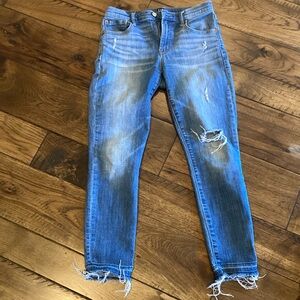GAP, true skinny blue jeans size 28